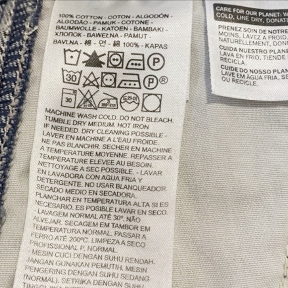 Levi’s Premium Utility Button Front Denim Jeans Skirt NWT - Picture 7 of 10